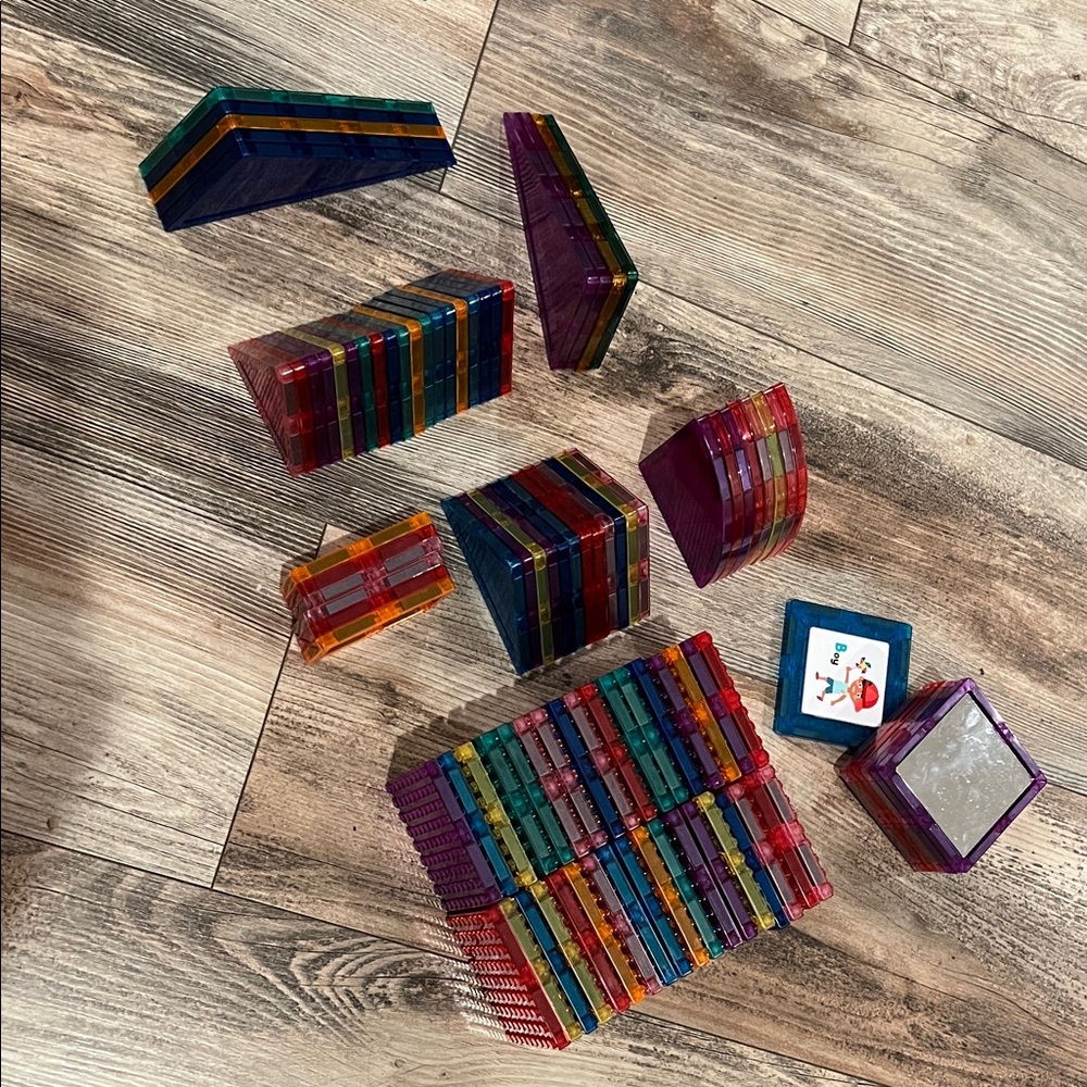 Colorful Magnetic Building Blocks Set
